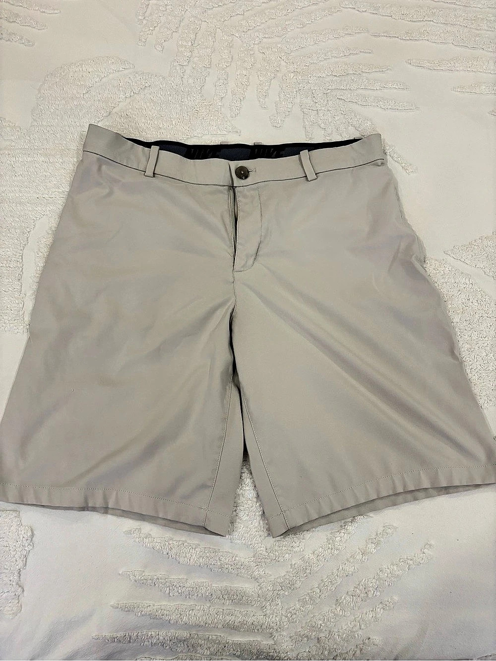 Nike Dri-FIT shorts Men's Gray Athletic Shorts 34 Waist
